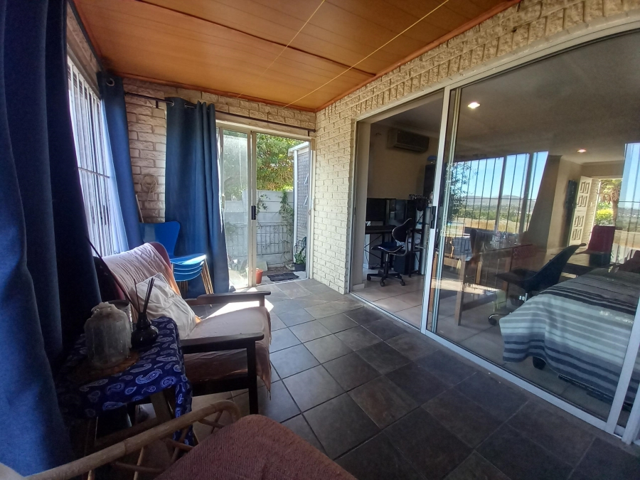 To Let 2 Bedroom Property for Rent in Goedemoed Western Cape